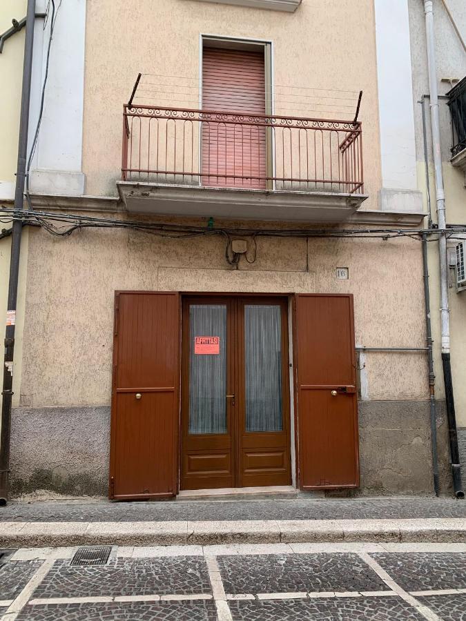 Casa vacanze Umberto I Ascoli Satriano Exterior foto